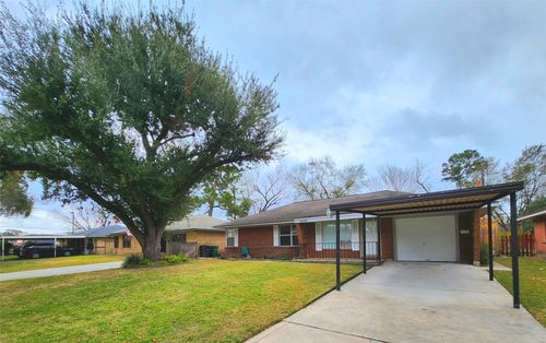 1635 Wilde Rock Way, Houston, TX, 77018-7211 | Card Image