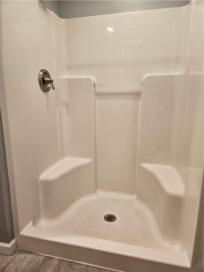 101 Main St, House other with 1 bedrooms, 1 bathrooms and 2 parking in Petrolia PA | Image 16