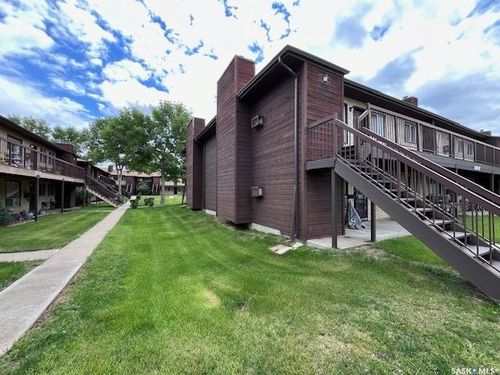 204a-1350 Gordon Rd, Moose Jaw, SK, S6H7R9 | Card Image