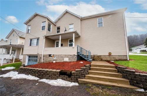 295 Hancock St, Clymer, PA, 15728-1295 | Card Image