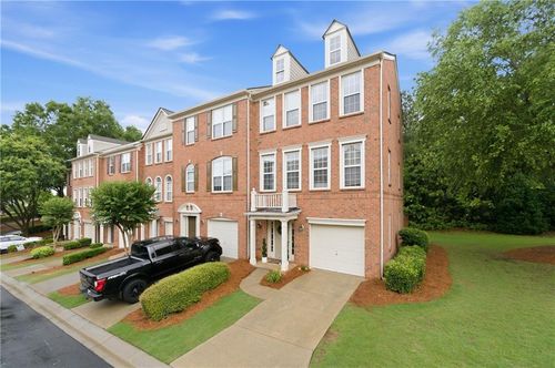 4011 Edgecomb Dr, Roswell, GA, 30075-6761 | Card Image