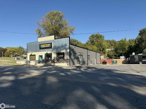 624 Angular St, Burlington, IA, 52601-5836 | Card Image