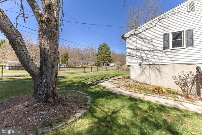 11 Buckhorn Rd, House other with 3 bedrooms, 2 bathrooms and null parking in PORT MATILDA PA | Image 5