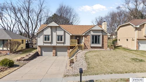 6118 S 91st Ave, Ralston, NE, 68127-4050 | Card Image
