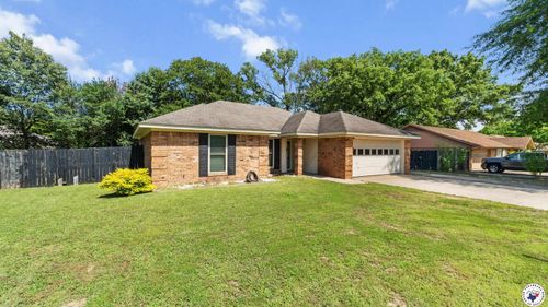 208 Jeffrey Ln, Wake Village, TX, 75501-0263 | Card Image