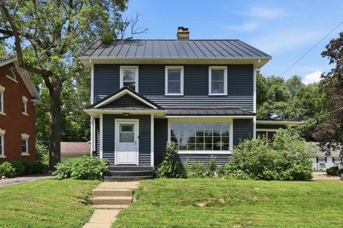 4533 13th Ave, Rock Island, IL, 61201-3132 | Card Image