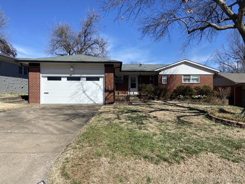 5363 E 28th St, Tulsa, OK, 74114-6301 | Card Image