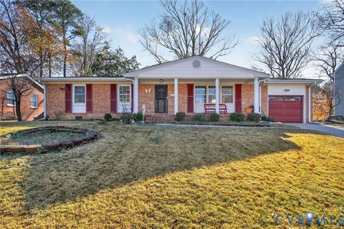 61 Sandra Dr, Newport News, VA, 23608-2210 | Card Image