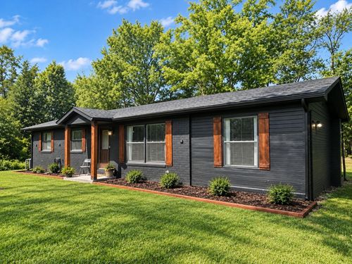205 Locust Dr, Erin, TN, 37061-5401 | Card Image