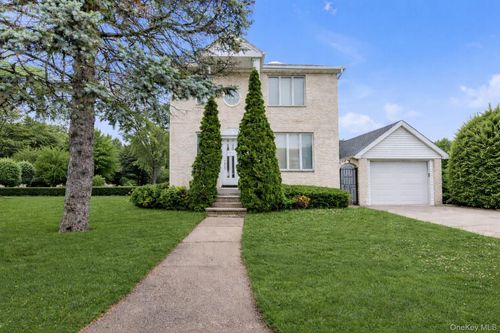 230 Mosher Ave, Woodmere, NY, 11598-1623 | Card Image