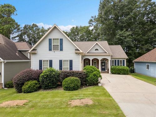 46 Greenview Dr, Newnan, GA, 30265-5690 | Card Image