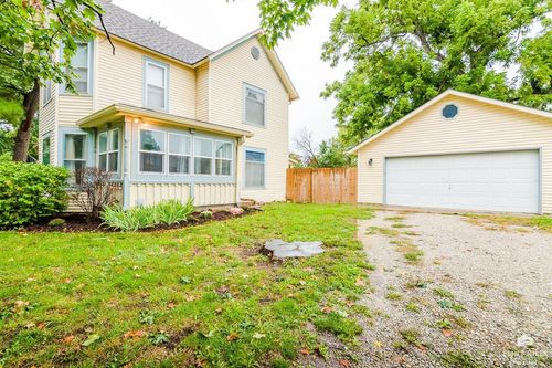 1104 8th St, Wamego, KS, 66547-1231 | Card Image