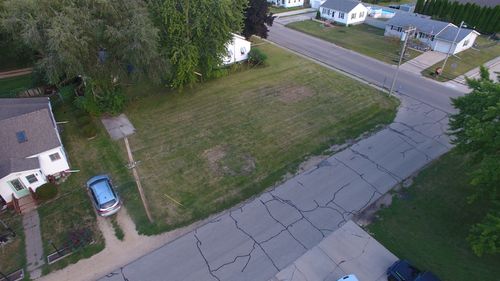 425 W Clark St, Princeton, IL, 61356-1105 | Card Image