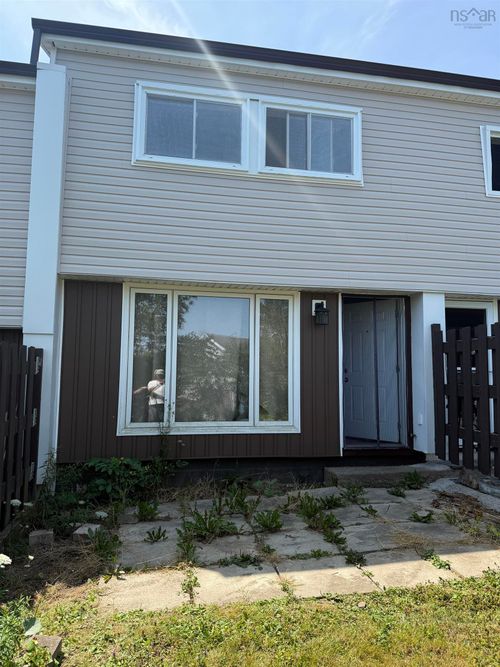 55 Drumdonald Road, Halifax, NS, B3P2L1 | Card Image