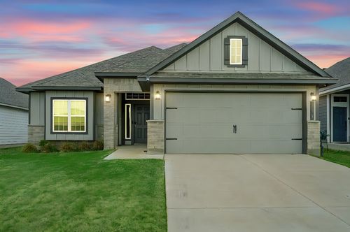 113 Lazy Lizzy Road, Jarrell, TX, 76537 | Card Image