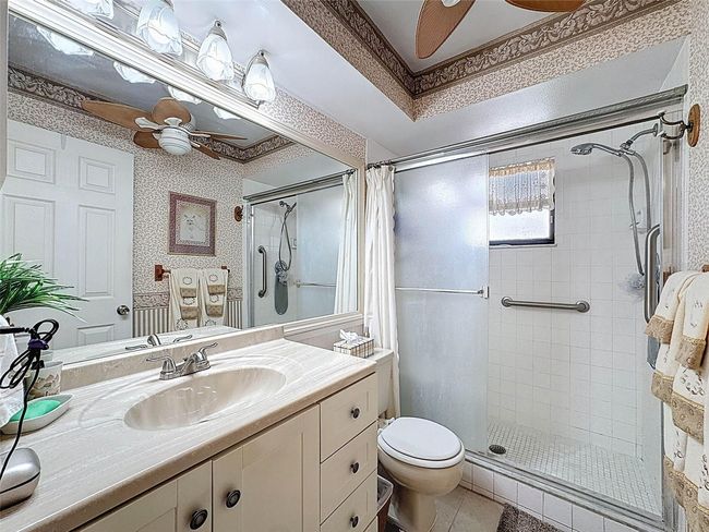 ensuite bath | Image 28