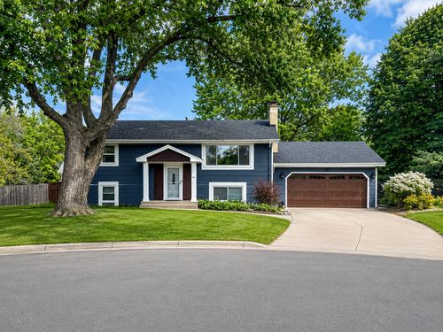 311 Eagle Ridge Cir, Burnsville, MN, 55337-3510 | Card Image