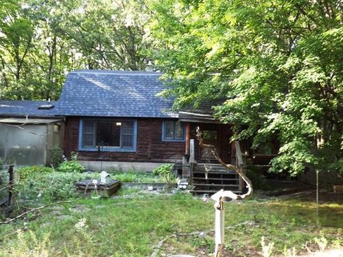 1908 S 186th Ave, Hesperia, MI, 49421-9324 | Card Image