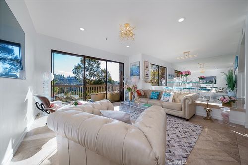 67 Sea Island Dr, Newport Beach, CA, 92660-5133 | Card Image