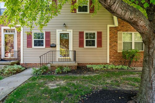 5845 Overbrooke Rd, Centerville, OH, 45440-2333 | Card Image