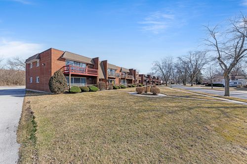 2d-539 N Pleasant Dr, Glenwood, IL, 60425-1547 | Card Image
