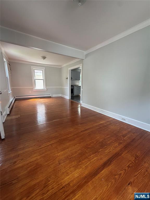 Residential Lease in Hawthorne 4