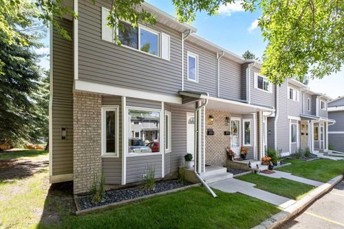 123 Cedarwood Park Sw, Calgary, AB, T2W5N9 | Card Image