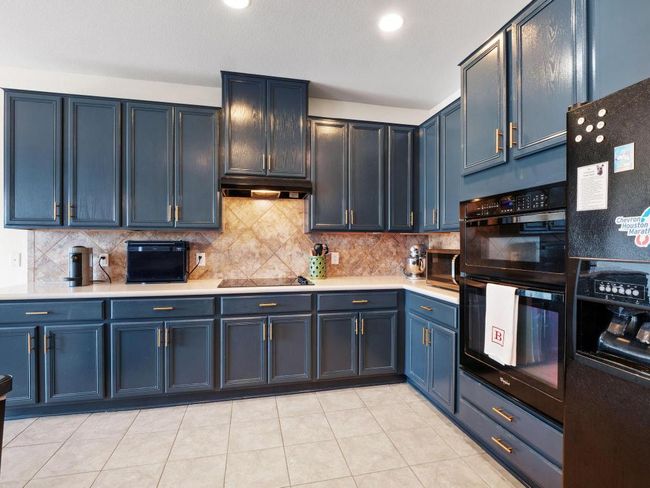 705 Autumn Sage Way, House other with 5 bedrooms, 3 bathrooms and 4 parking in Pflugerville TX | Image 8