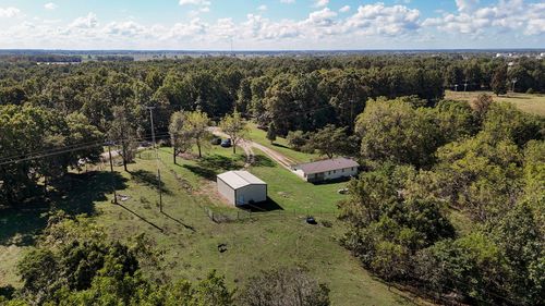 16033 Lawrence 2050, Miller, MO, 65707-7112 | Card Image