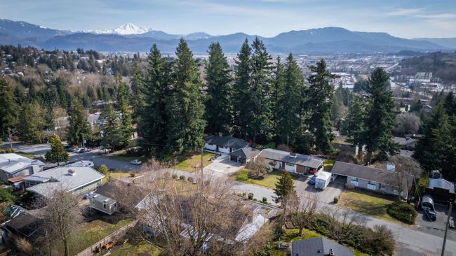 34318 Fraser Street, House other with 4 bedrooms, 2 bathrooms and 9 parking in Abbotsford BC | Image 10