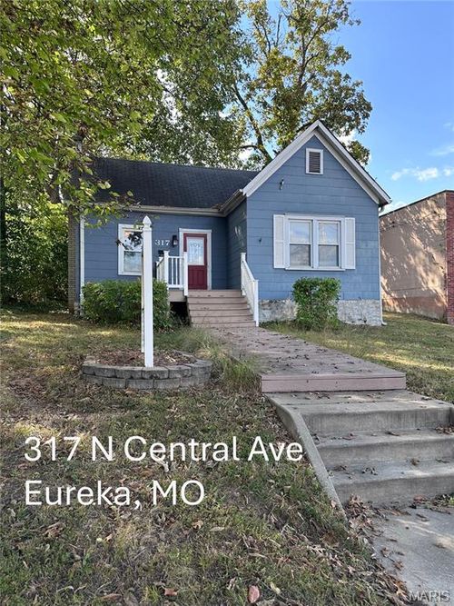 317 N Central Ave, Eureka, MO, 63025-1827 | Card Image