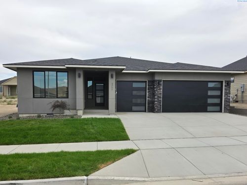 3731 Scout St, Richland, WA, 99352 | Card Image