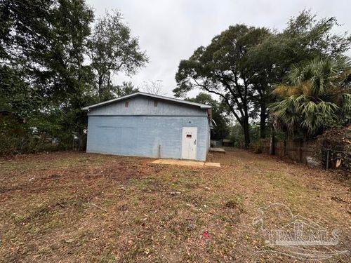 150 Shadow Lawn Ln, Pensacola, FL, 32507-1238 | Card Image