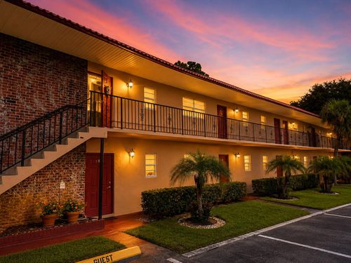 g-1979 Sw Palm City Rd, Stuart, FL, 34994-4110 | Card Image