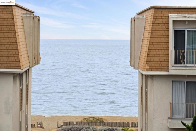 APT-320 - 960 Shorepoint Ct, Condo with 2 bedrooms, 2 bathrooms and 2 parking in Alameda CA | Image 32