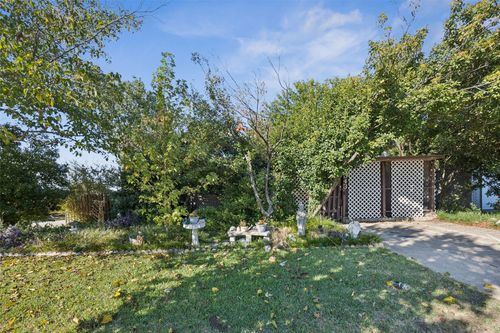 543 Windsor Dr, Allen, TX, 75002-4084 | Card Image