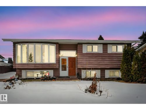 4906 47 St, Gibbons, AB, T0A1N0 | Card Image