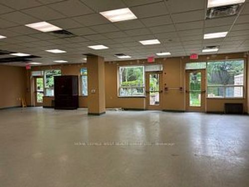 110-1447 Royal York Rd, Etobicoke, ON, M9P3V8 | Card Image