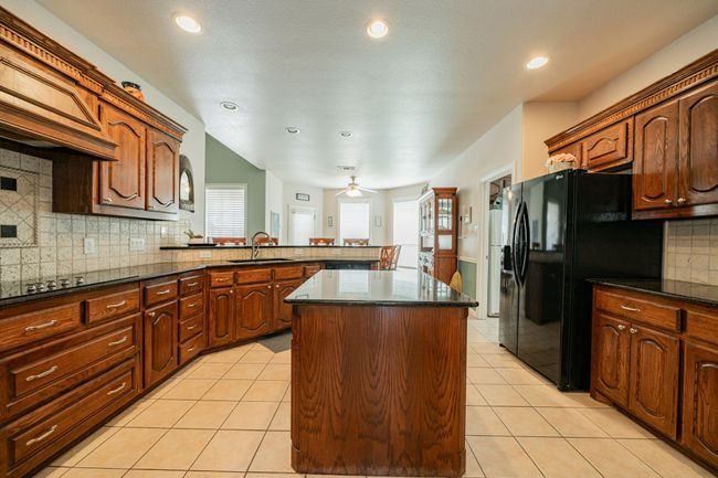 2577 W Alamosa Dr, House other with 4 bedrooms, 3 bathrooms and null parking in Terrell TX | Image 17