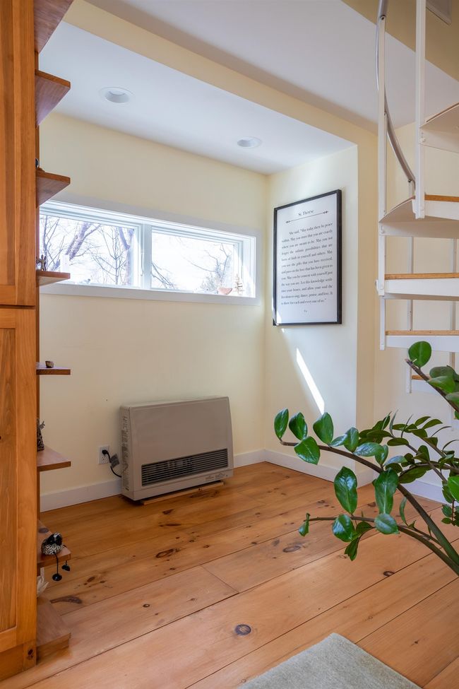 APT-4 - 774 Middle St, Condo with 2 bedrooms, 1 bathrooms and null parking in Portsmouth NH | Image 28