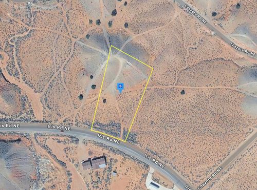 5665 Iris Rd Ne, Rio Rancho, NM, 87144-6485 | Card Image