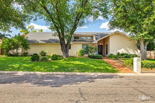 3210 Briargrove Ln, San Angelo, TX, 76904-7320 | Card Image