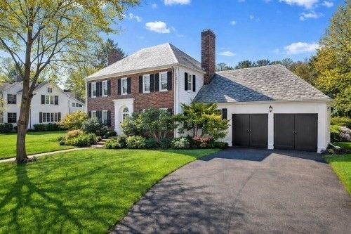 160 Reservoir Rd, Brookline, MA, 02467 | Card Image
