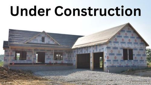 107 Berklee Ln, Youngstown, OH, 44514-3515 | Card Image