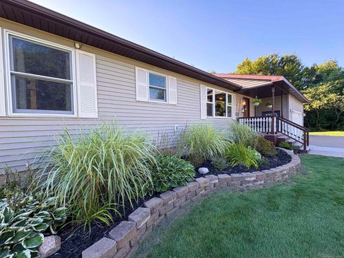 2945 S Palmer Blvd, Ludington, MI, 49431-9763 | Card Image