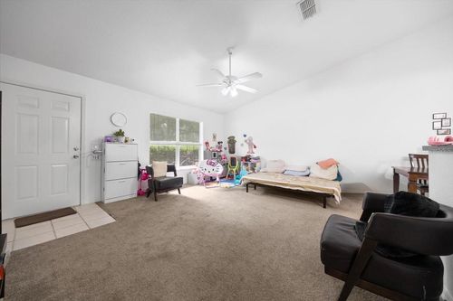 1-9490 Sw 30th Ter, OCALA, FL, 34476-7417 | Card Image
