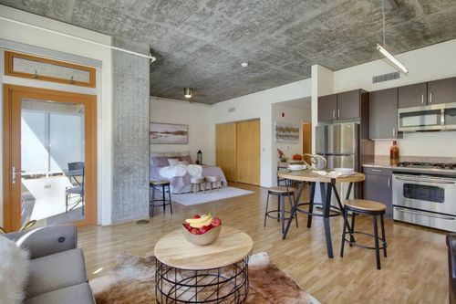 415-1818 L St, Sacramento, CA, 95811-4301 | Card Image