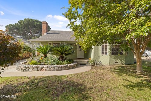 3432 N Arrowhead Ave, San Bernardino, CA, 92405-2554 | Card Image