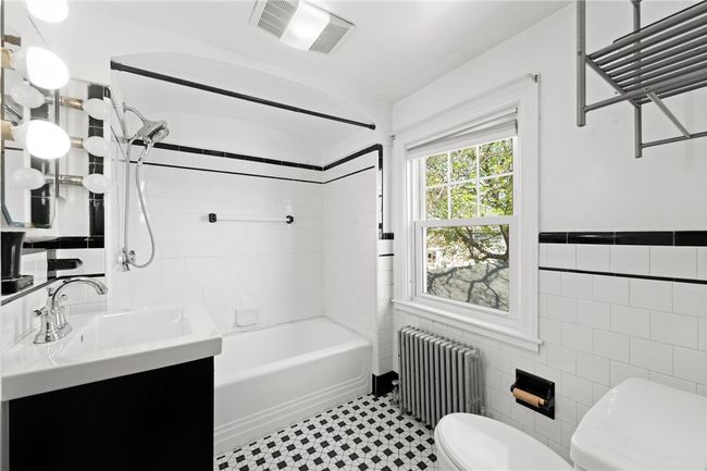 96 Brewster St, House other with 4 bedrooms, 2 bathrooms and 3 parking in Pawtucket RI | Image 14