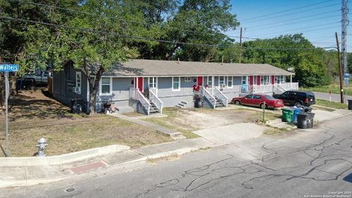 1529 Walters, San Antonio, TX, 78202-1628 | Card Image